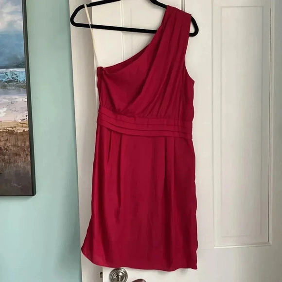 BCBGeneration Red Ruby One Shoulder Silky Ruffle Mini Formal Dress Size 8 - Picture 7 of 16